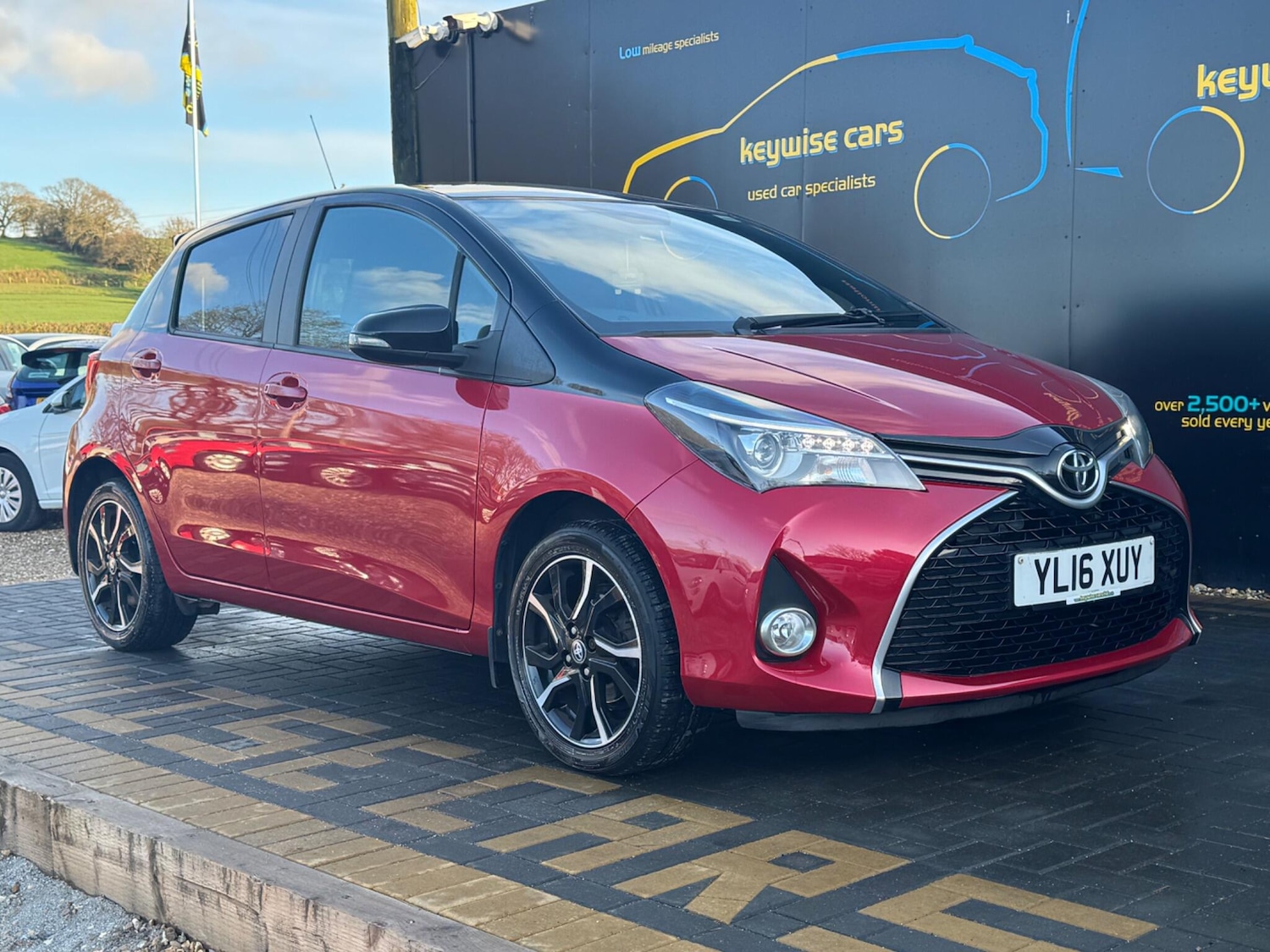 Used Toyota Yaris 2016 for sale - 77883320: Photo 9