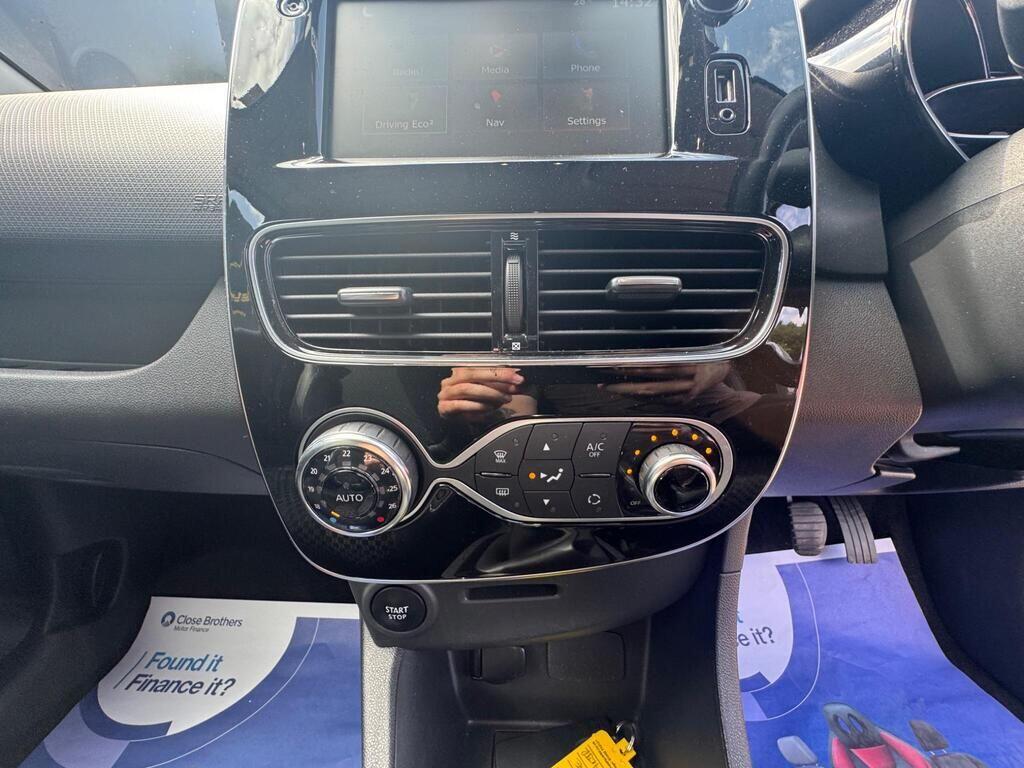 Used Renault Clio 2019 for sale - 76388366: Photo 24