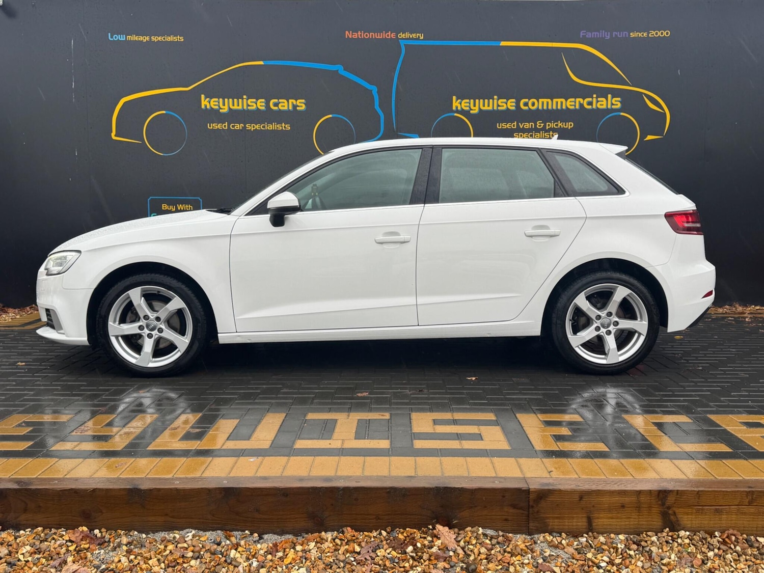 Used Audi A3 2018 for sale - 76585226: Photo 2