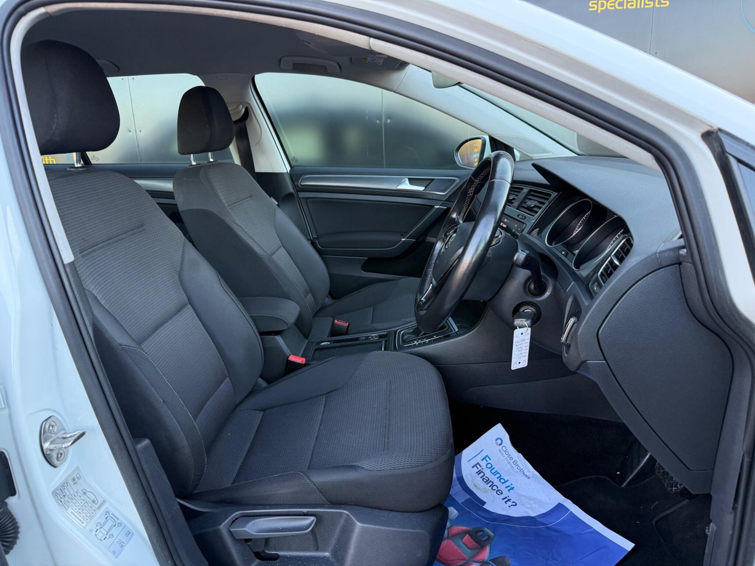 Used Volkswagen Golf 2017 for sale - 77015910: Photo 13