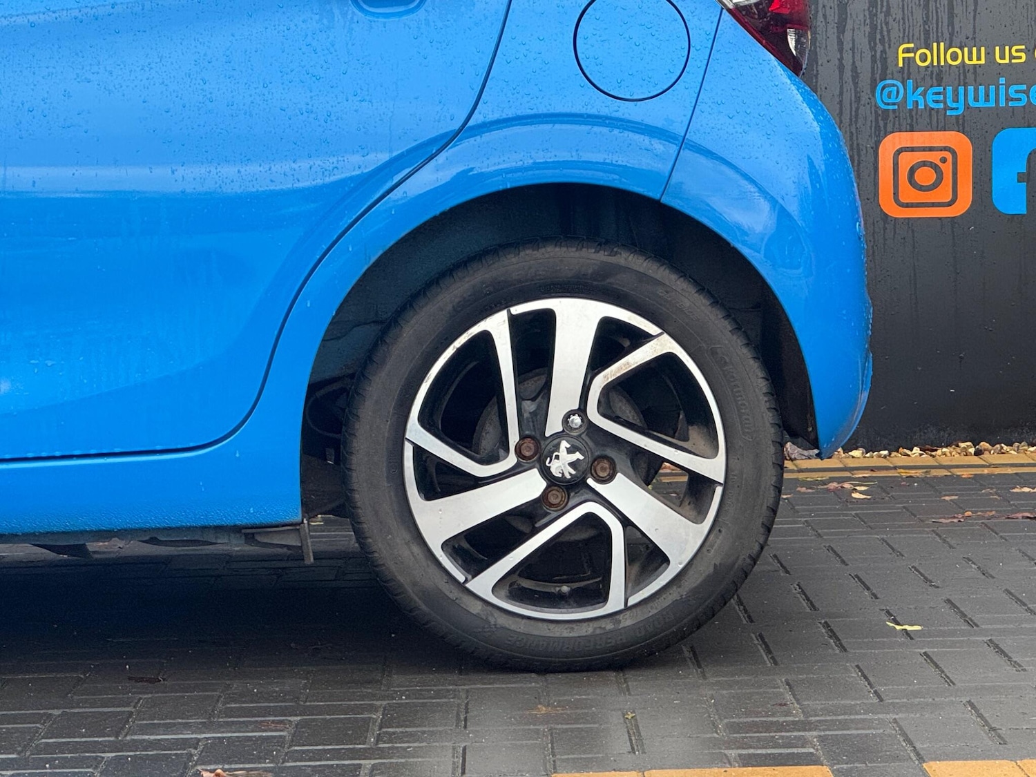 Used Peugeot 108 2015 for sale - 76865596: Photo 12