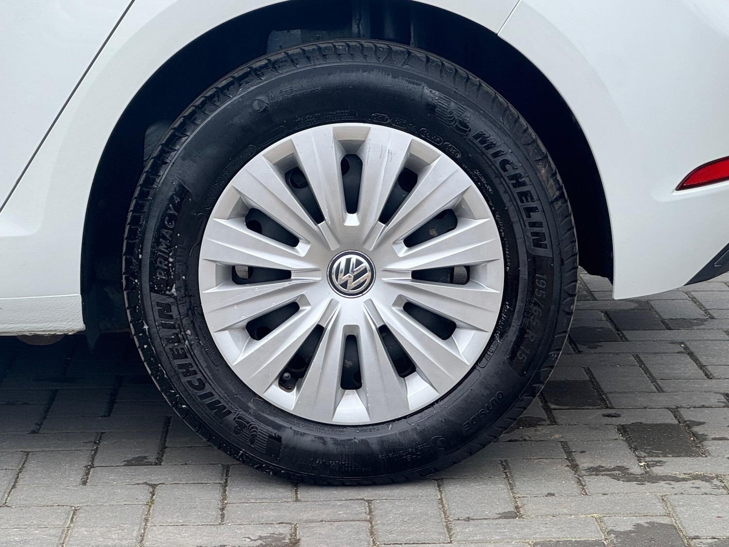 Used Volkswagen Golf for sale - 77824331: Photo 9