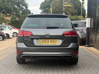 Used Volkswagen Golf 2020 for sale - 79766215: Photo
