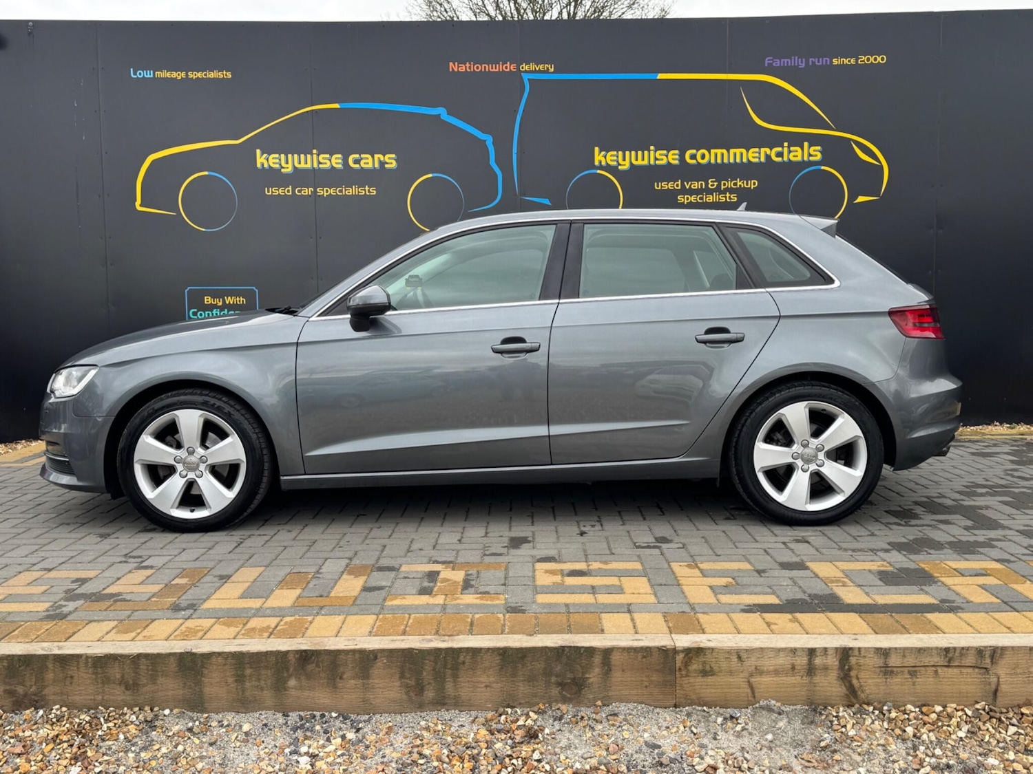 Used Audi A3 for sale - 77684092: Photo 2