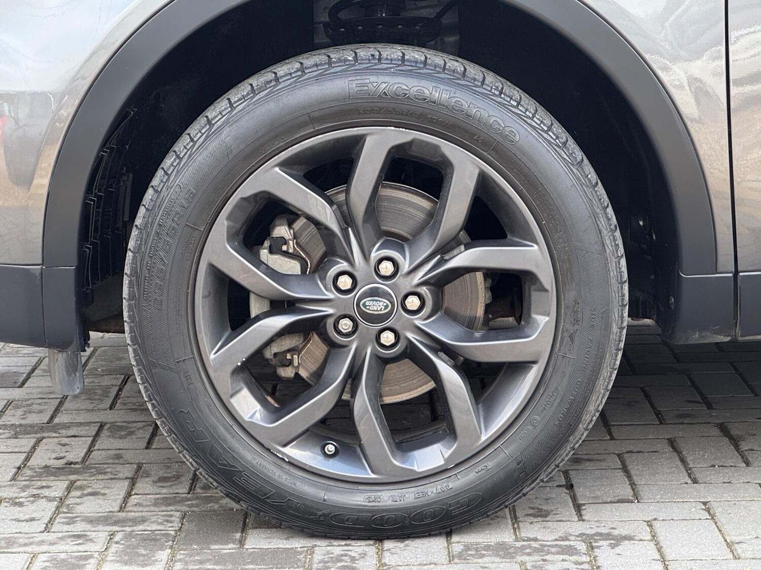 Used Land Rover Discovery Sport 2018 for sale - 77612935: Photo 15