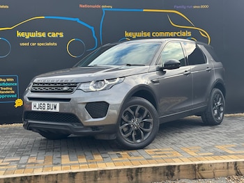 Used Land Rover Discovery Sport 2018 for sale - 77612935: Photo
