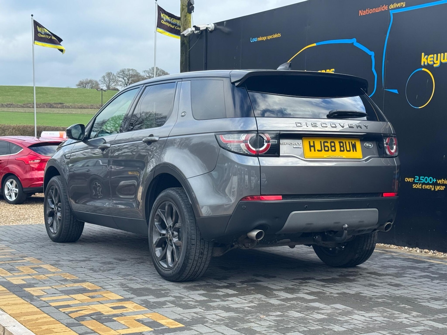 Used Land Rover Discovery Sport 2018 for sale - 77612935: Photo 3