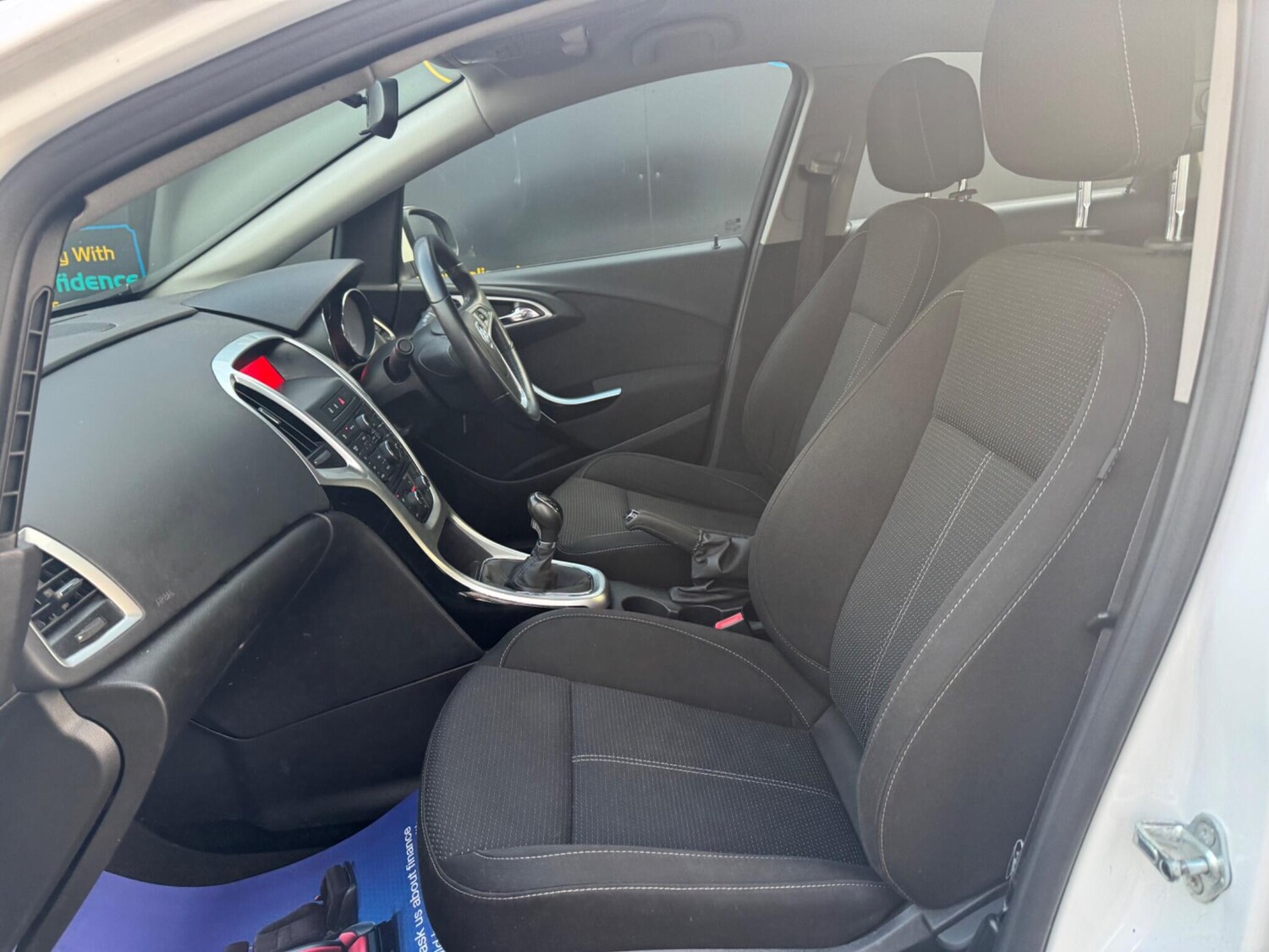 Used Vauxhall Astra for sale - 77468458: Photo 15