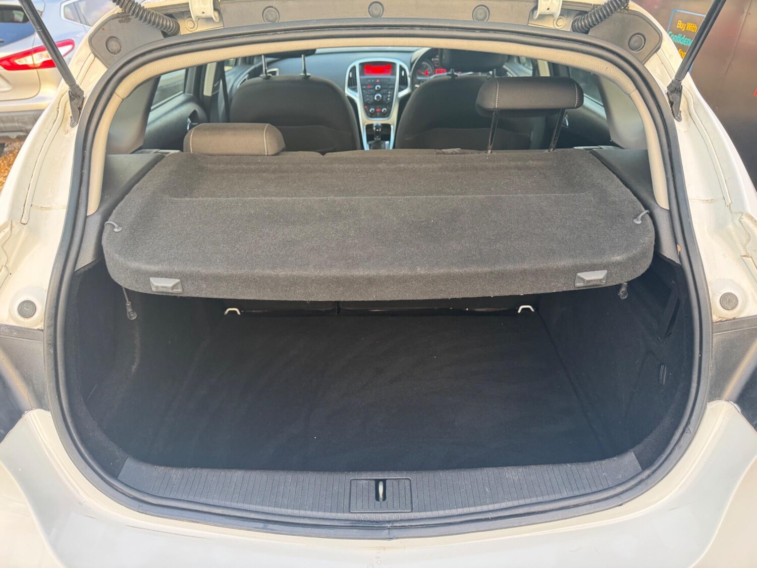 Used Vauxhall Astra for sale - 77468458: Photo 18