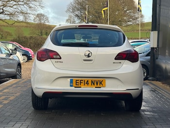Used Vauxhall Astra 2014 for sale - 77468458: Photo