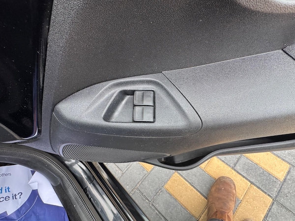 Used Peugeot 108 2016 for sale - 76282764: Photo 29