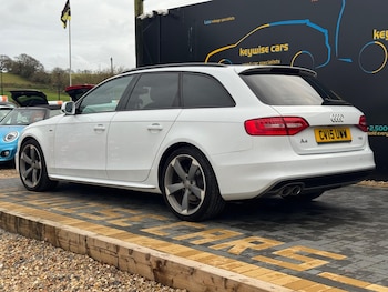 Used Audi A4 2015 for sale - 77029967: Photo