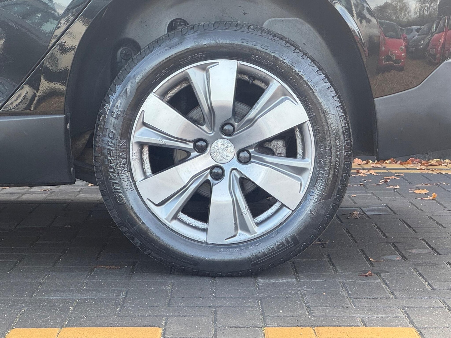 Used Peugeot 2008 2015 for sale - 77838984: Photo 9