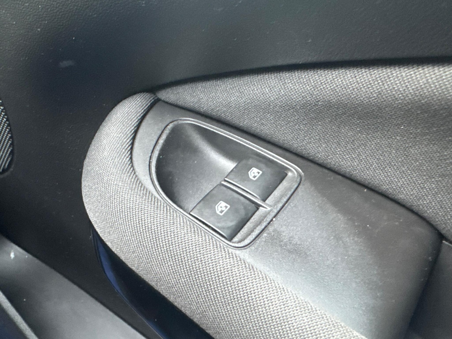 Used Vauxhall ADAM 2015 for sale - 77625887: Photo 28