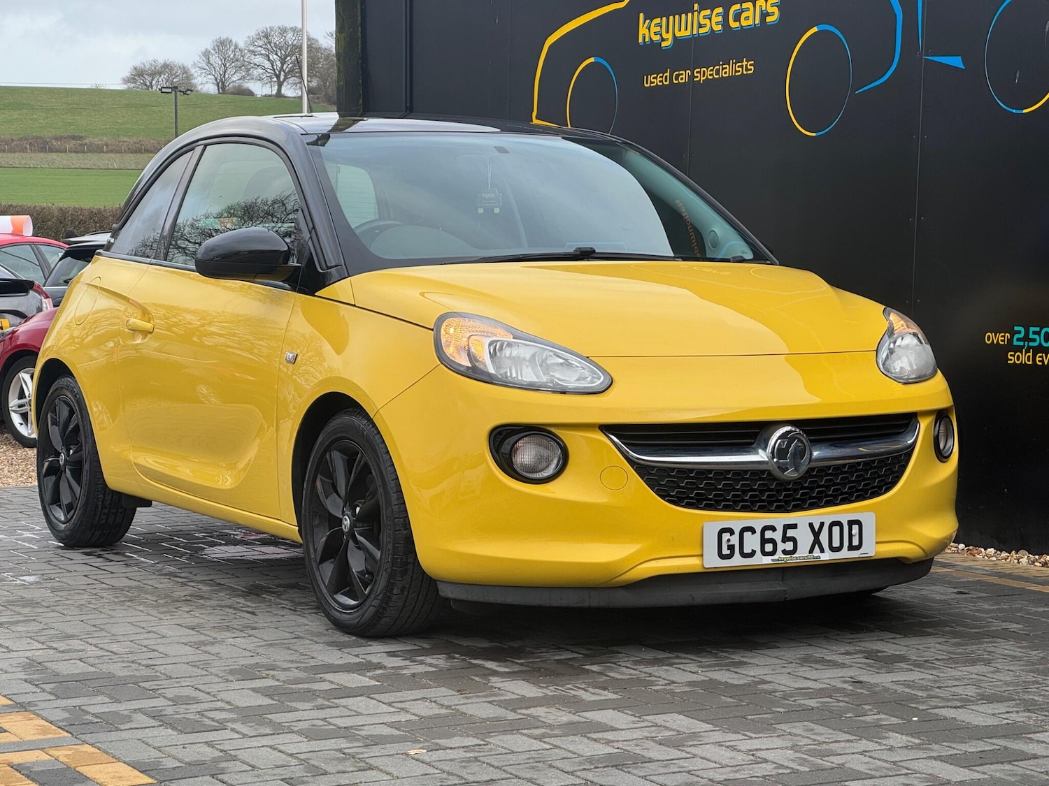 Used Vauxhall ADAM 2015 for sale - 77625887: Photo 7