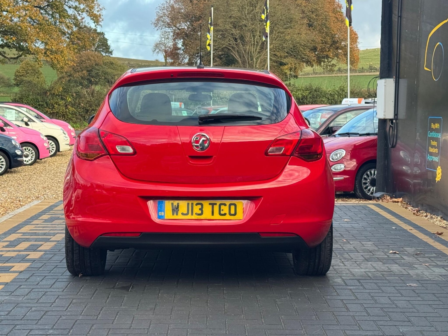 Used Vauxhall Astra 2013 for sale - 76498888: Photo 5