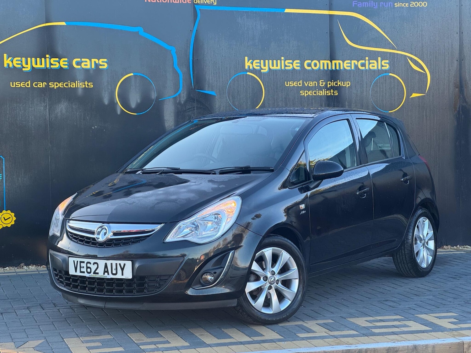 Used Vauxhall Corsa 2012 for sale - 76633489: Photo 1