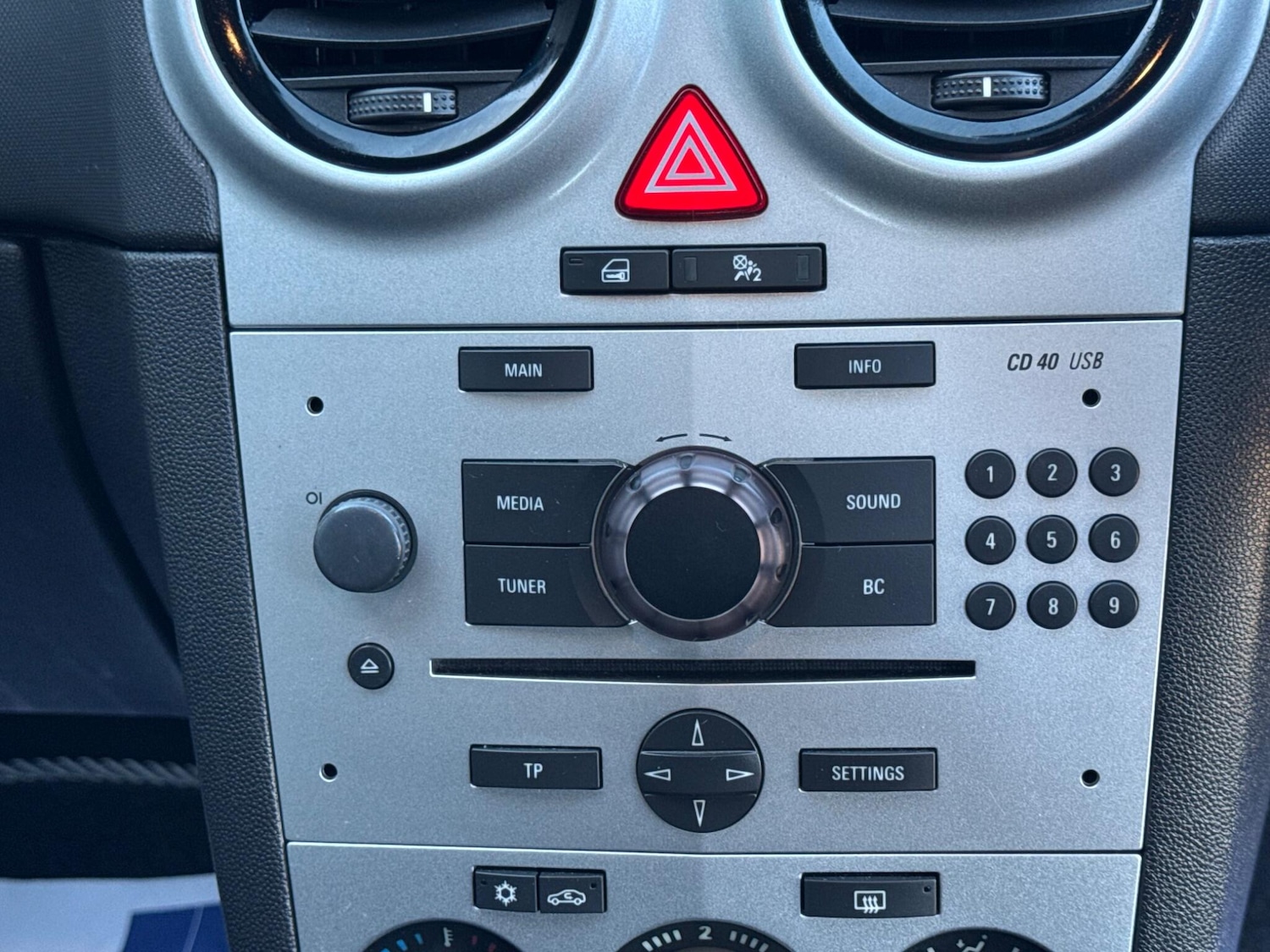 Used Vauxhall Corsa 2012 for sale - 76633489: Photo 25