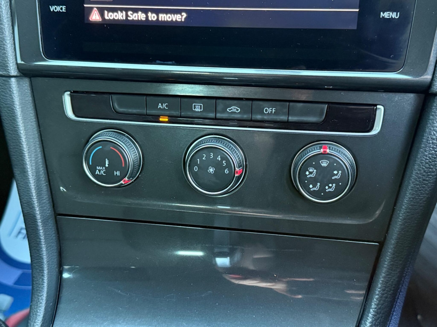 Used Volkswagen Golf 2017 for sale - 76658145: Photo 29