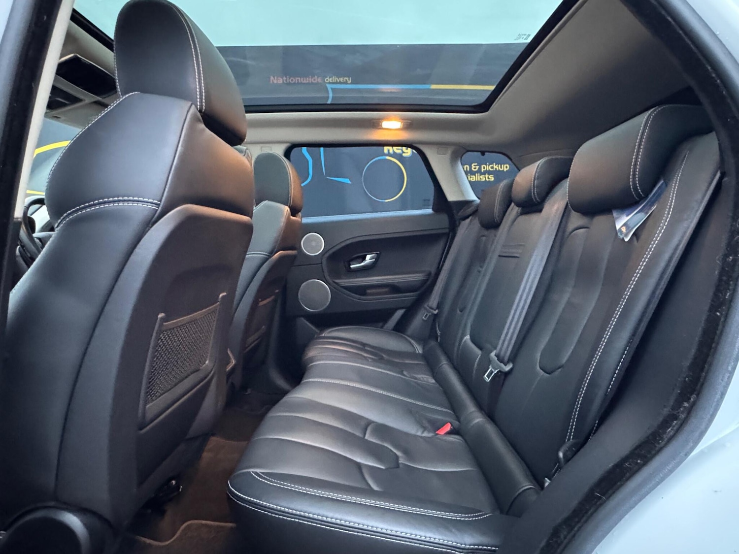 Used Land Rover Range Rover Evoque 2011 for sale - 76714904: Photo 12