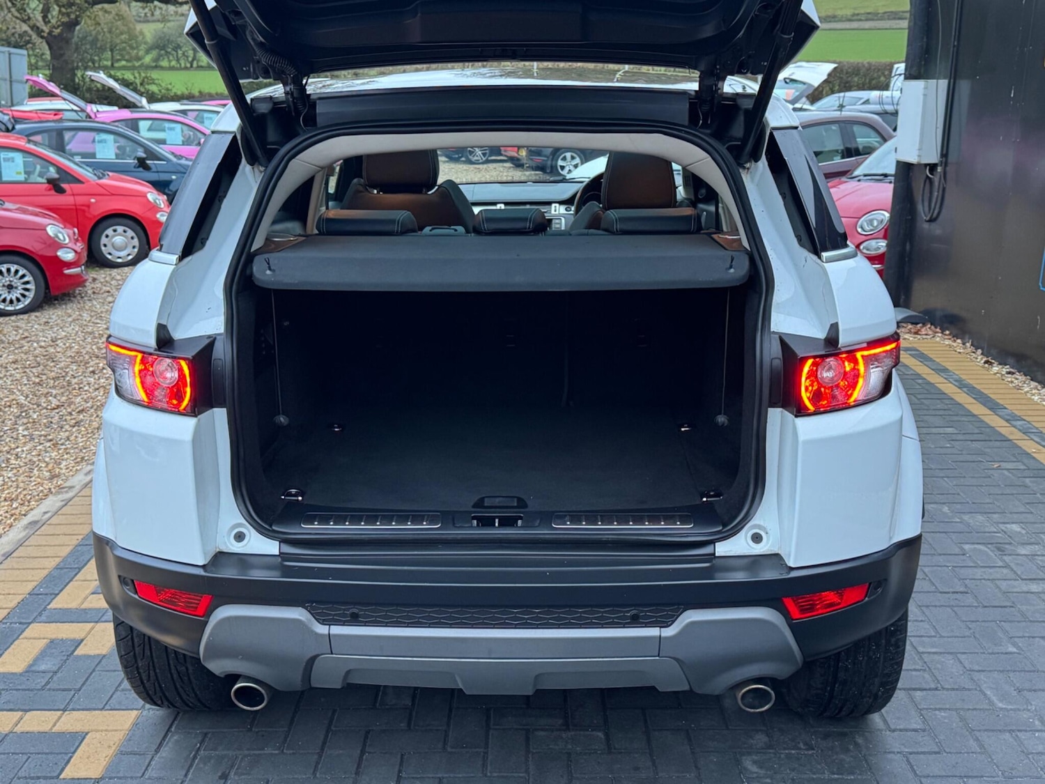 Used Land Rover Range Rover Evoque 2011 for sale - 76714904: Photo 23