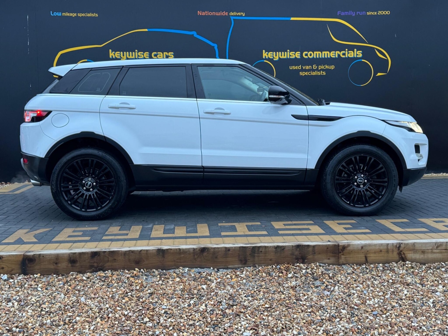 Used Land Rover Range Rover Evoque 2011 for sale - 76714904: Photo 6