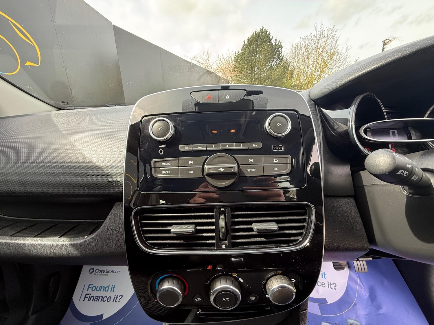 Used Renault Clio 2026 for sale - 78204282: Photo 28