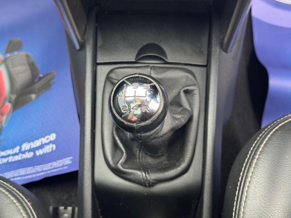 Used Peugeot 207 2013 for sale - 76996012: Photo 32