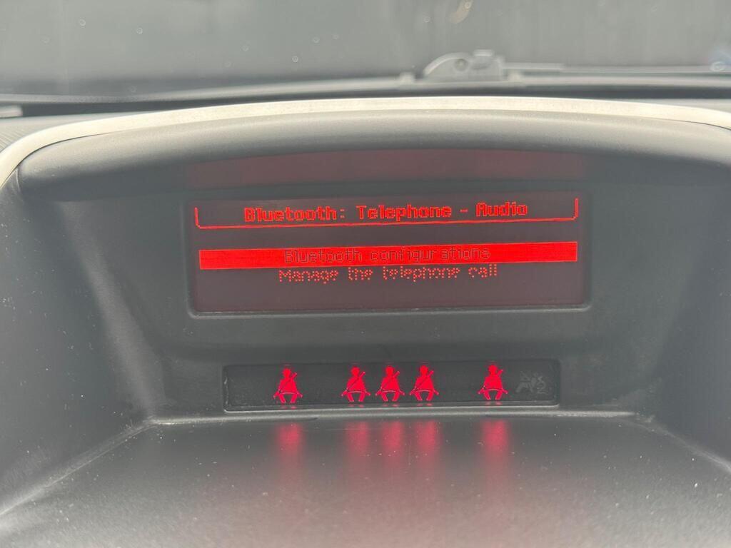 Used Peugeot 207 2013 for sale - 76996012: Photo 33