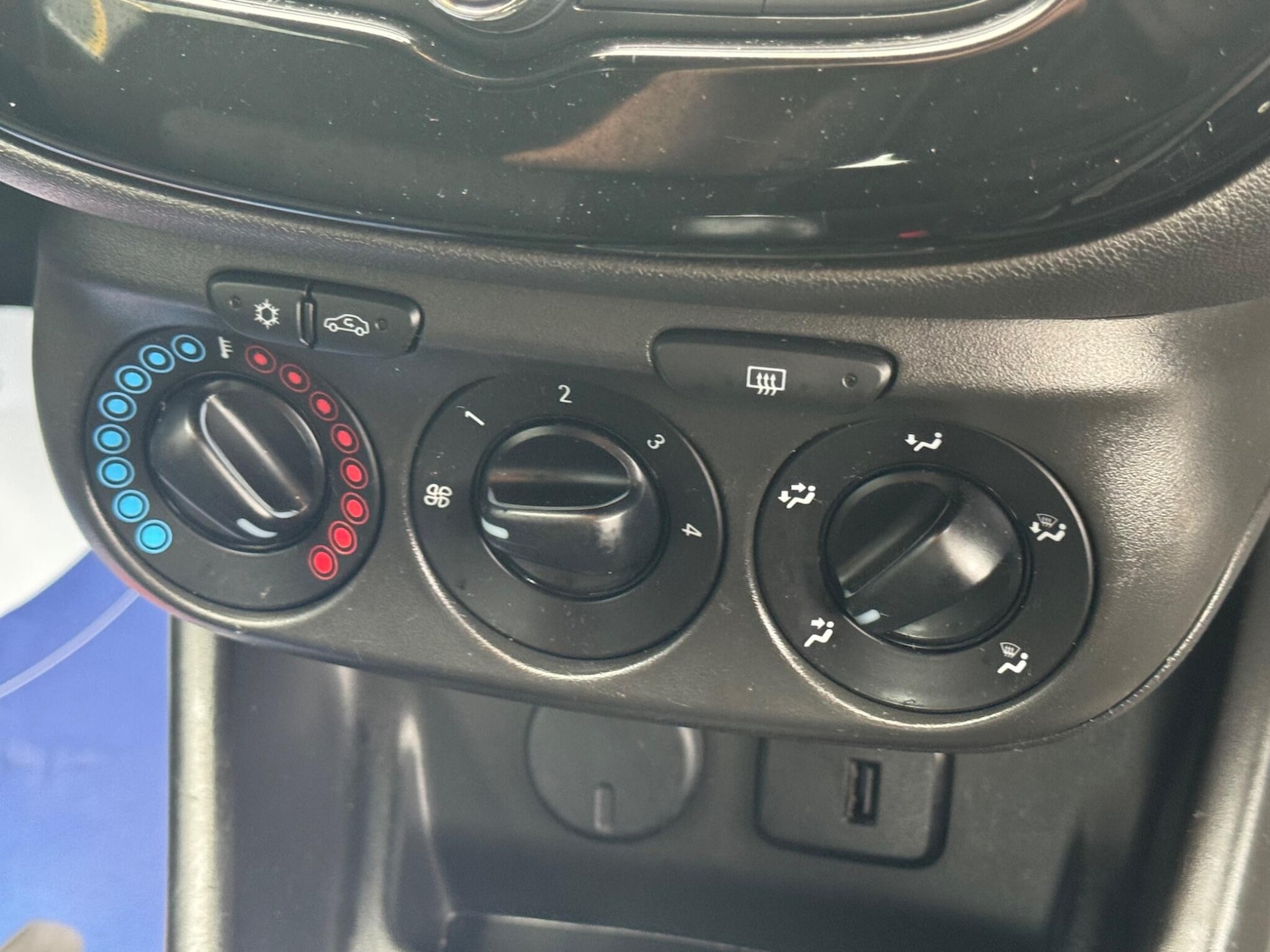 Used Vauxhall Corsa 2017 for sale - 76549777: Photo 32