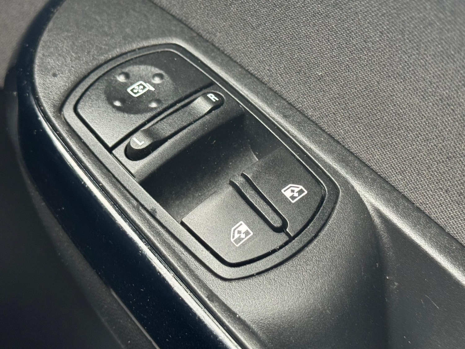 Used Vauxhall Corsa 2017 for sale - 76549777: Photo 35