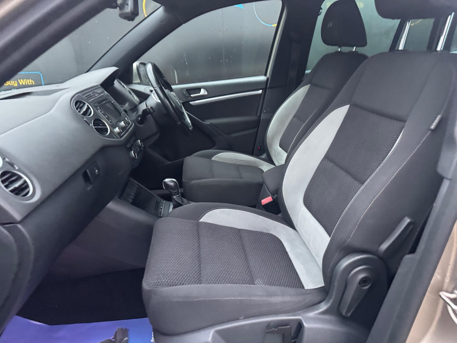 Used Volkswagen Tiguan 2015 for sale - 77331923: Photo 16