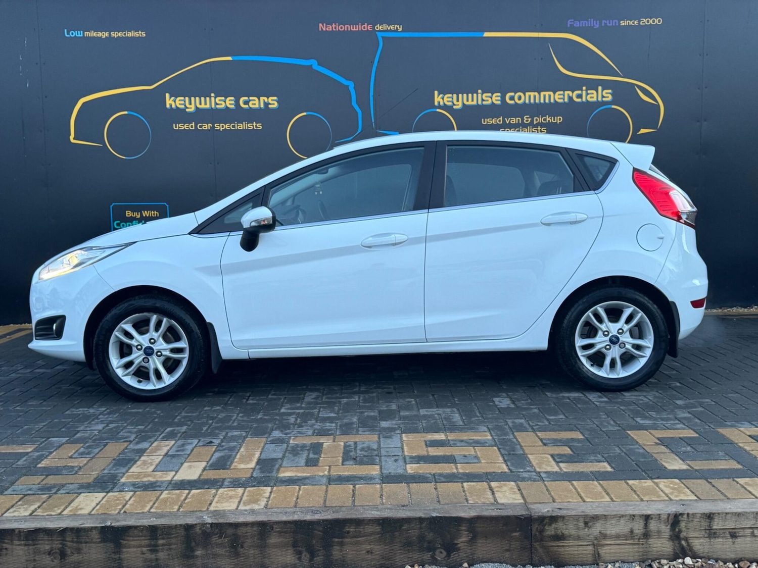 Used Ford Fiesta 2016 for sale - 77468421: Photo 2