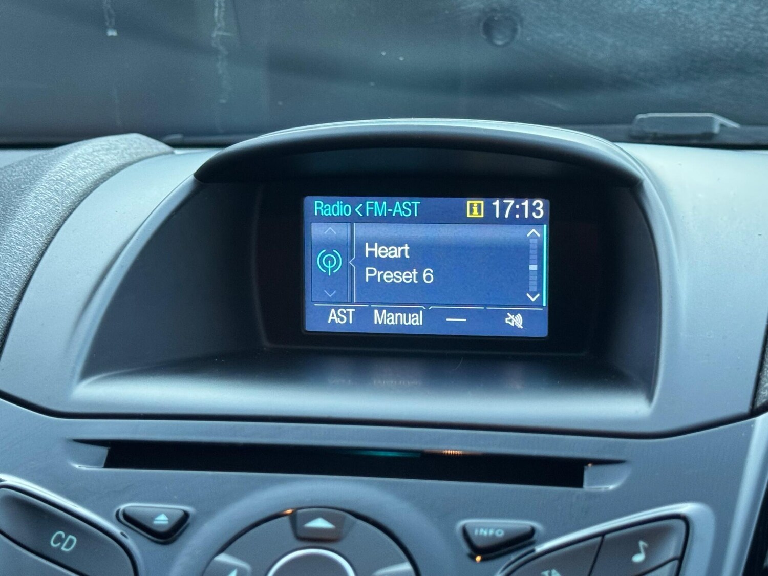 Used Ford Fiesta 2016 for sale - 77468421: Photo 23