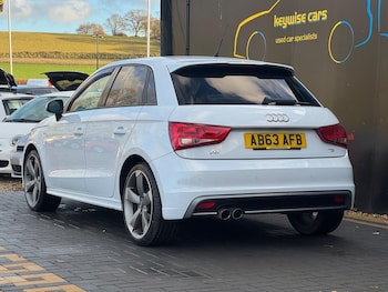 Used Audi A1 2013 for sale - 77015418: Photo