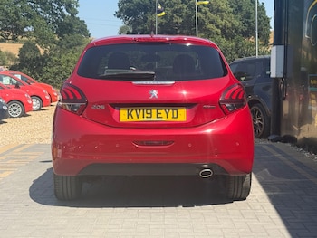 Used Peugeot 208 2019 for sale - 79201361: Photo