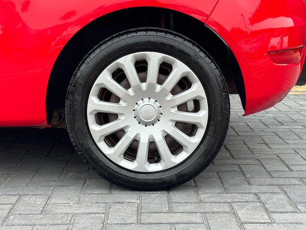 Used Ford Fiesta 2011 for sale - 76283269: Photo 12