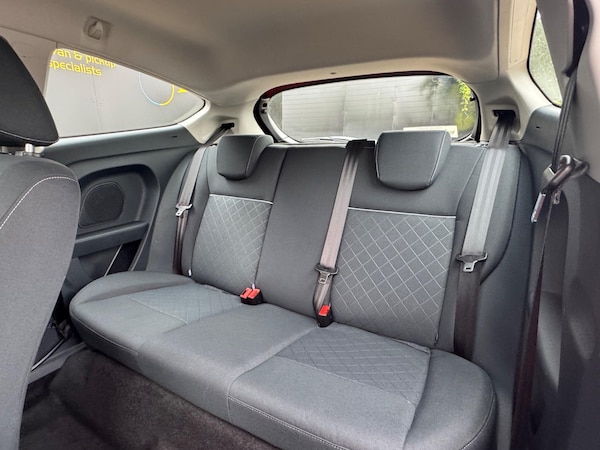 Used Ford Fiesta 2011 for sale - 76283269: Photo 19