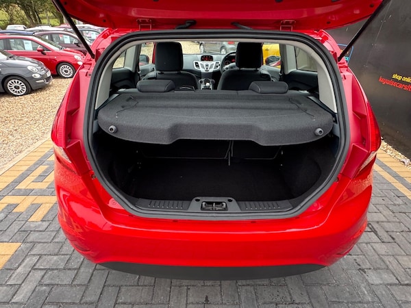 Used Ford Fiesta 2011 for sale - 76283269: Photo 20