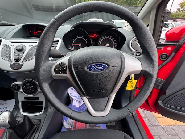Used Ford Fiesta 2011 for sale - 76283269: Photo 21