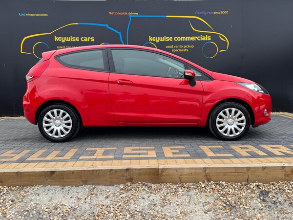 Used Ford Fiesta 2011 for sale - 76283269: Photo 6