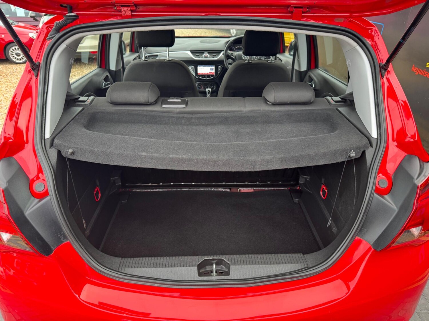 Used Vauxhall Corsa 2015 for sale - 76270989: Photo 26