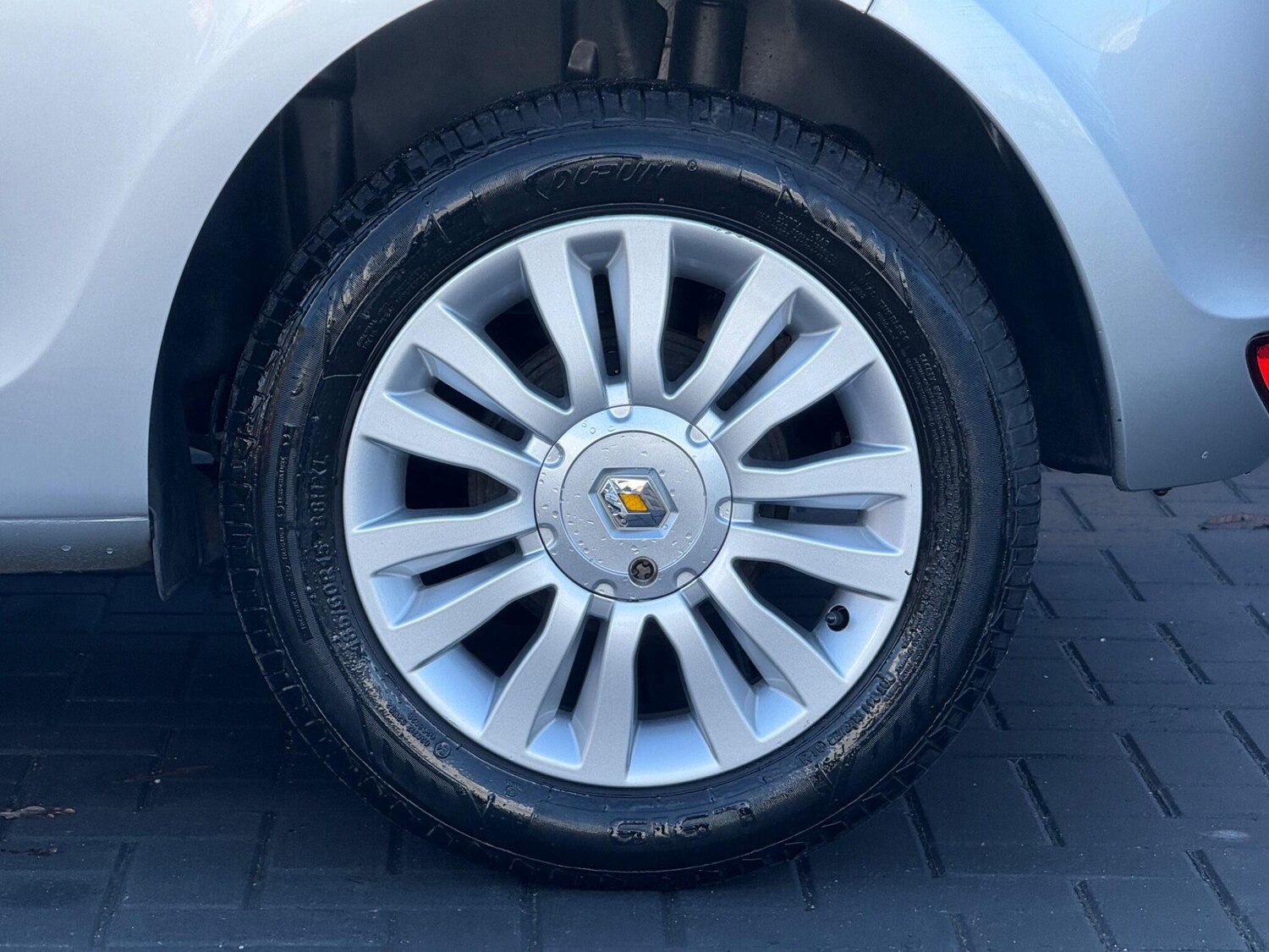 Used Renault Clio 2012 for sale - 76824050: Photo 14