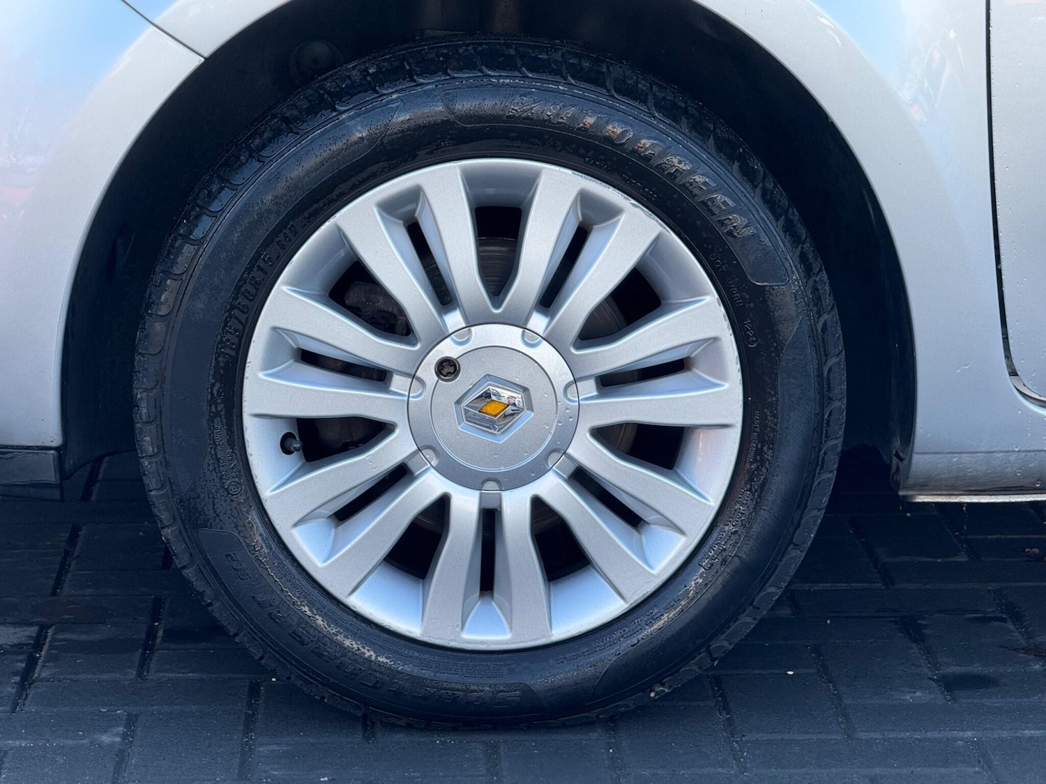 Used Renault Clio 2012 for sale - 76824050: Photo 15