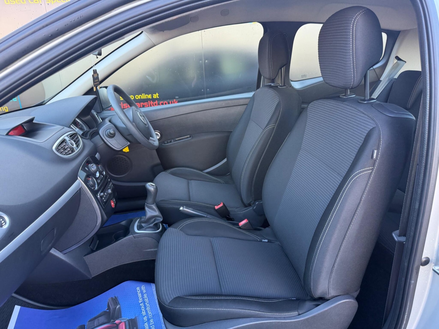 Used Renault Clio 2012 for sale - 76824050: Photo 21