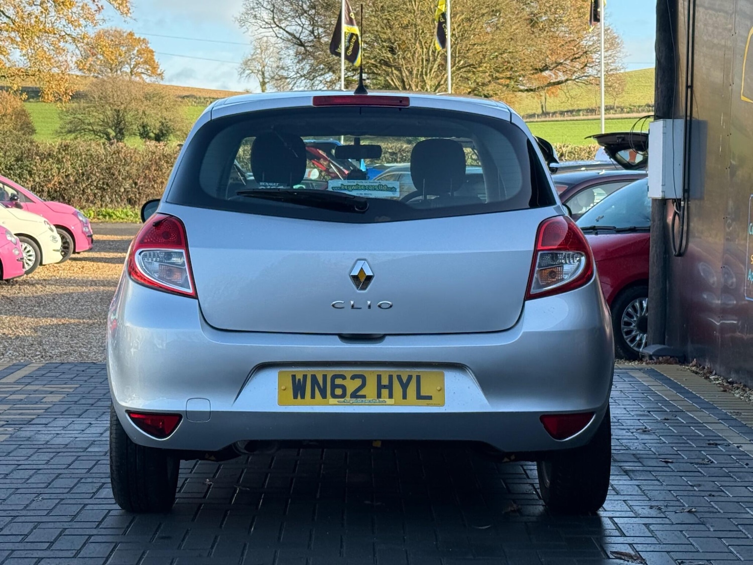 Used Renault Clio 2012 for sale - 76824050: Photo 5