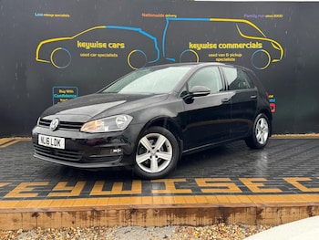 Volkswagen - Golf