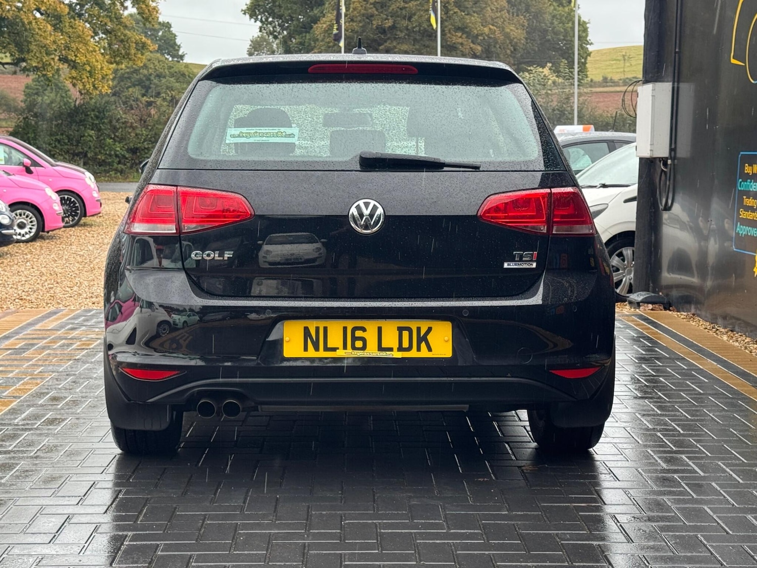 Used Volkswagen Golf 2016 for sale - 76167337: Photo 5