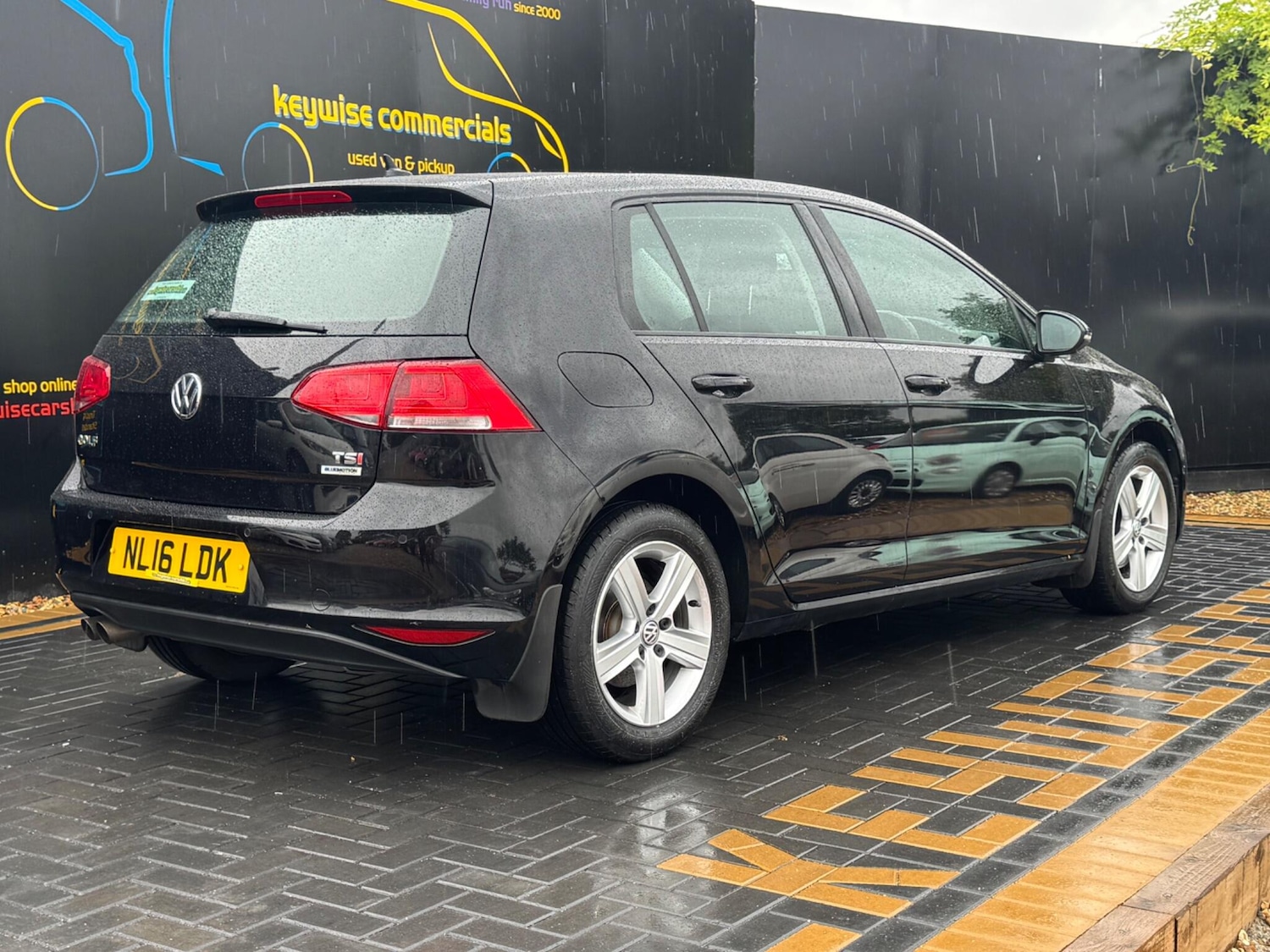 Used Volkswagen Golf 2016 for sale - 76167337: Photo 6