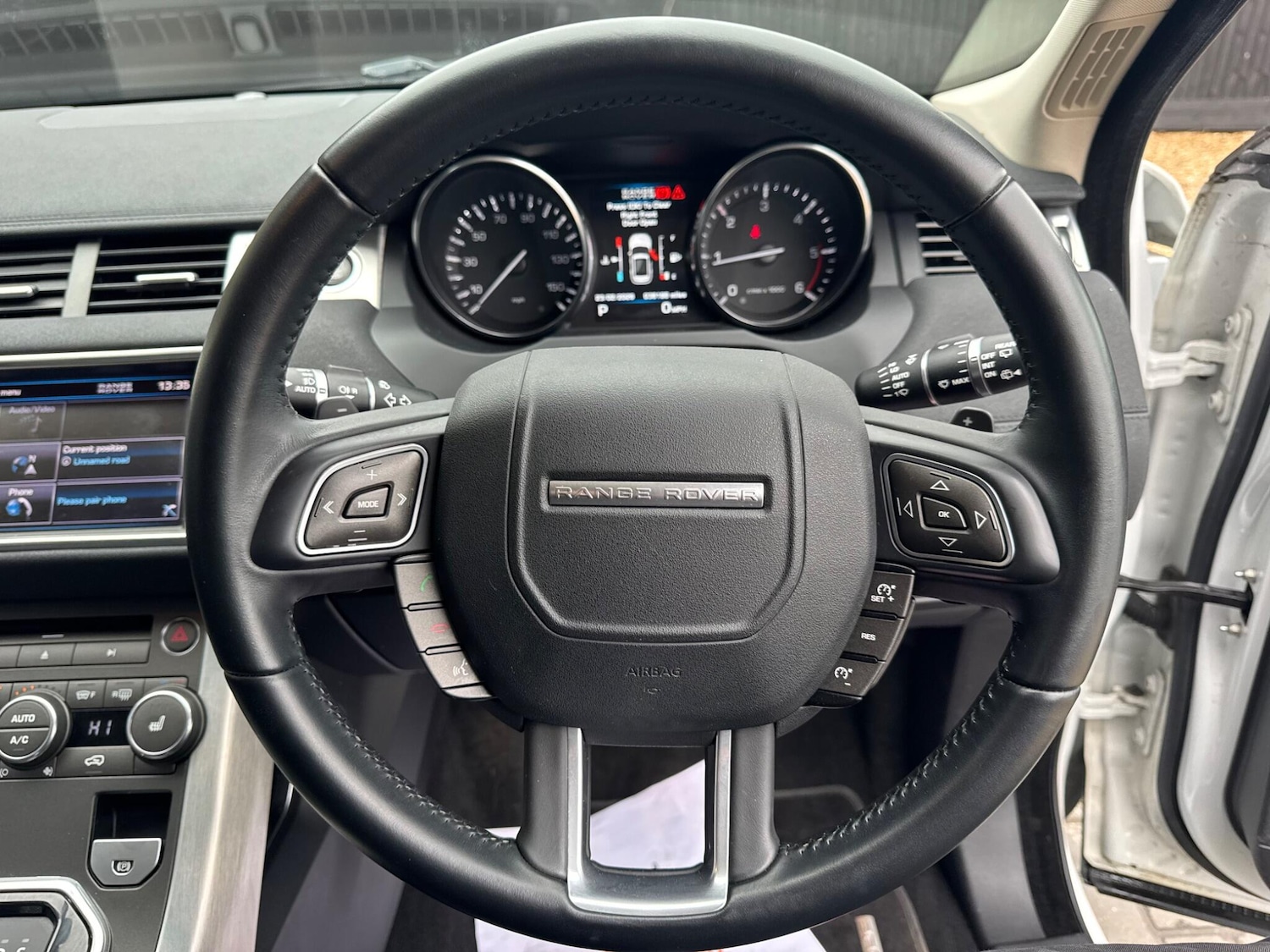 Used Land Rover Range Rover Evoque 2013 for sale - 77645850: Photo 27